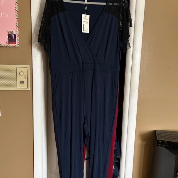 Ladies - Picture 3 of 9